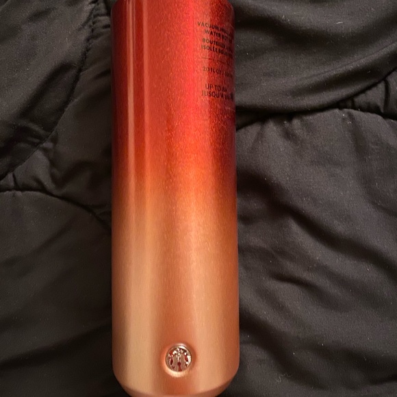 2019 Starbucks Holiday Thermos NWT - Picture 3 of 3